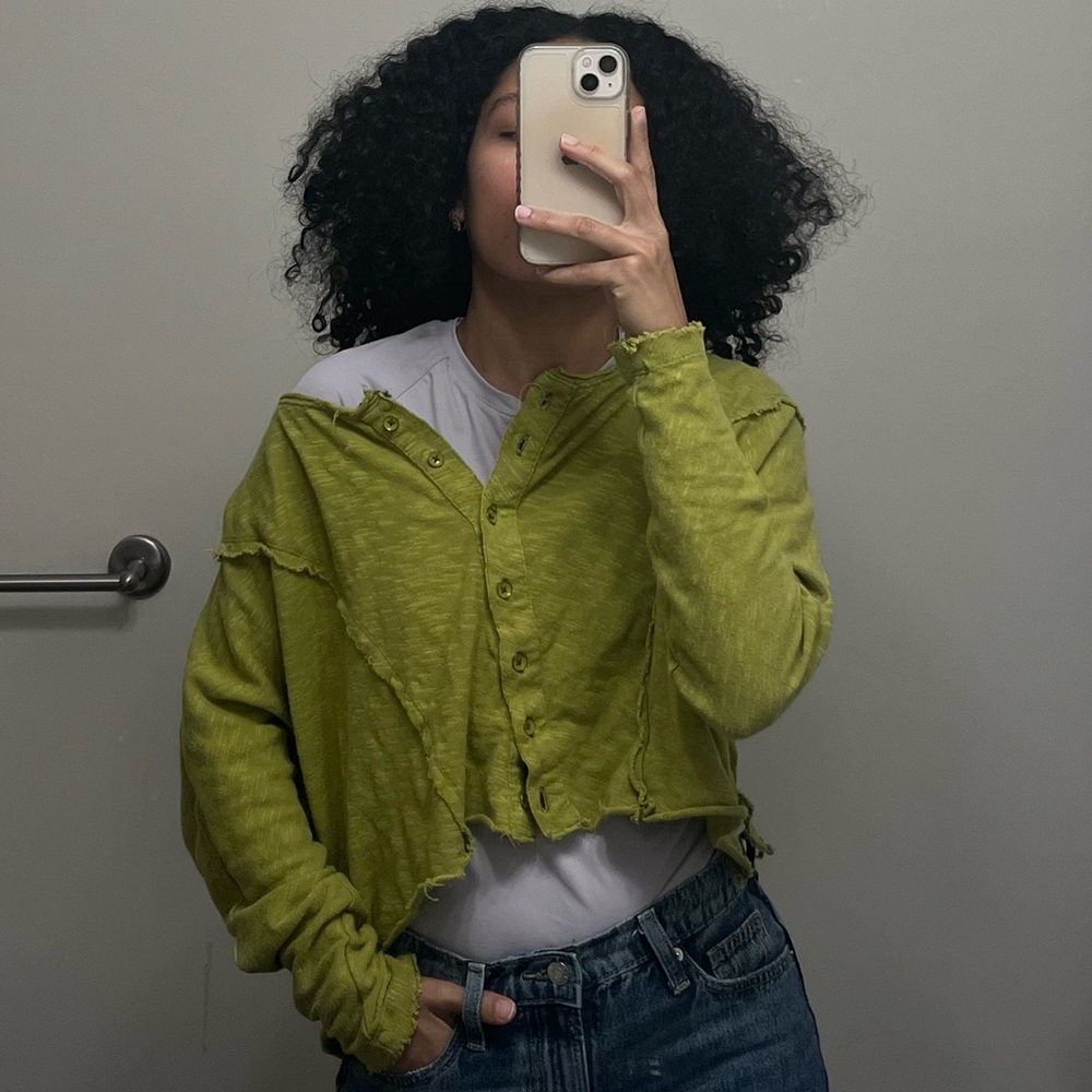 Urban Outfitters Green 3/4 Sleeve Crop Button Down Shirt